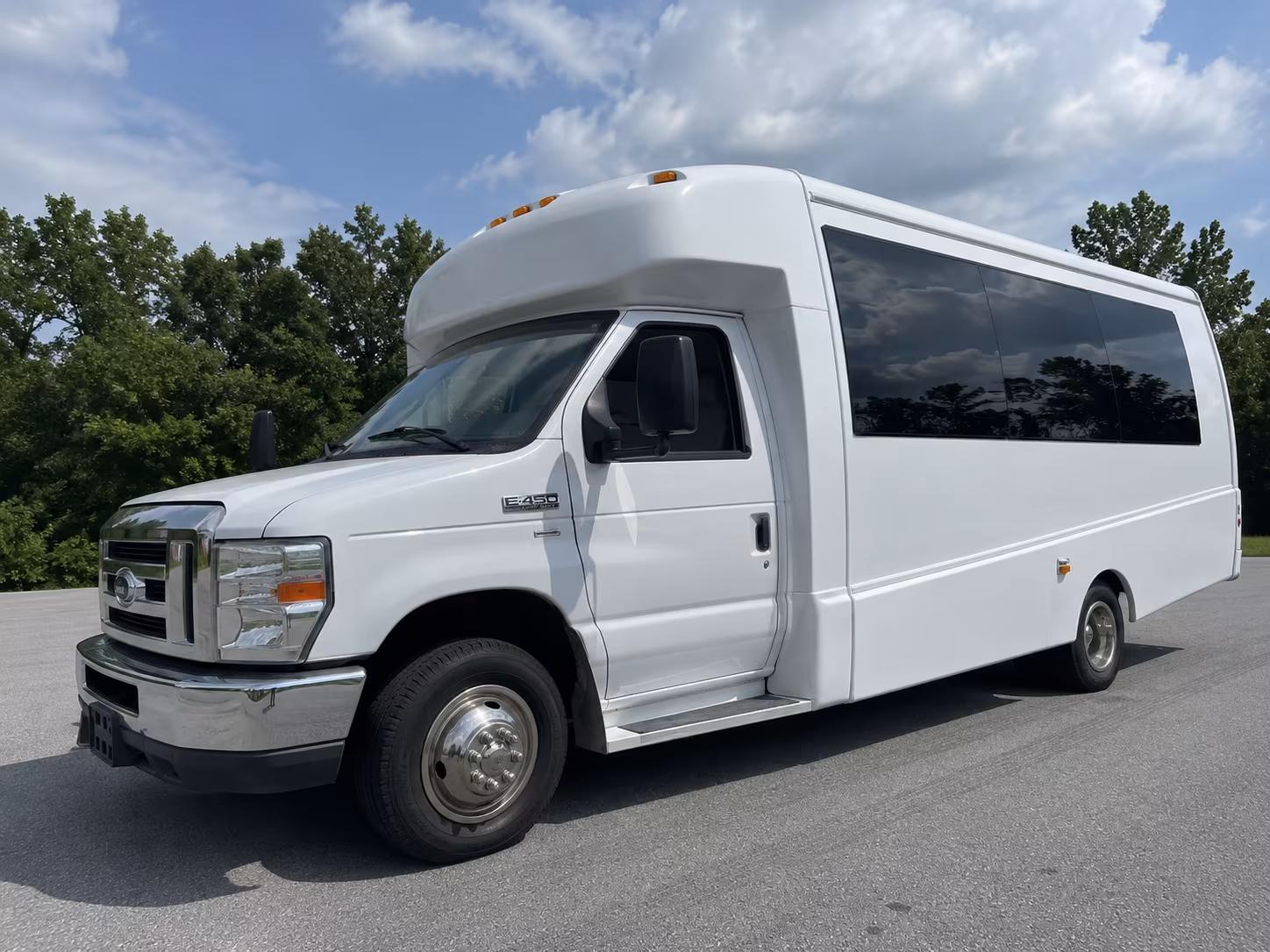 Baltimore Homecoming & Prom Party Bus Rentals
